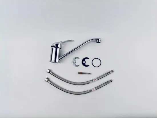 Great Pull-out Sprayer Kitchen Faucets Factory Drinking Kitchen Water Faucet Gl21109A8 Deck-Mounted Kitchen Faucet China Hot Sale 4 Hole Kitchen Faucet
